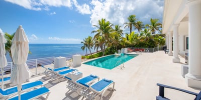 Luxury Villa Photo #4