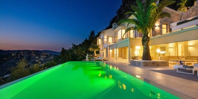 Luxury Villa Photo #8