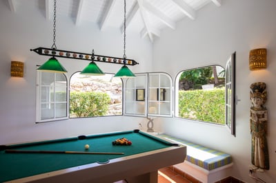 Luxury Villa Photo #45