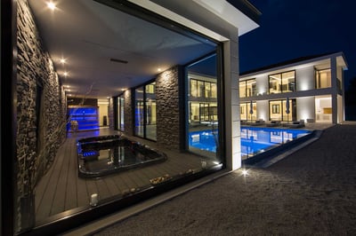 Luxury Villa Photo #21