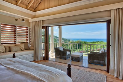 Luxury Villa Photo #22