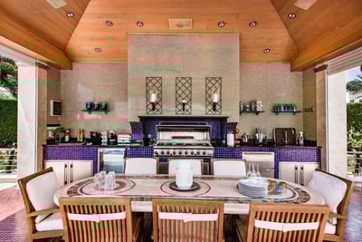 Luxury Villa Photo #13