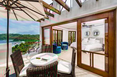 Luxury Villa Photo #33
