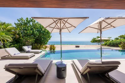 Luxury Villa Photo #12