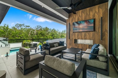 Luxury Villa Photo #20