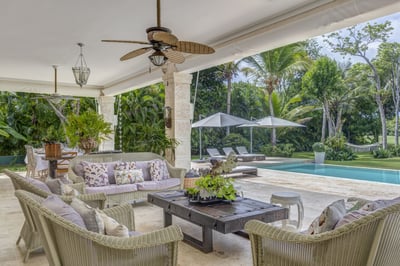 Luxury Villa Photo #14