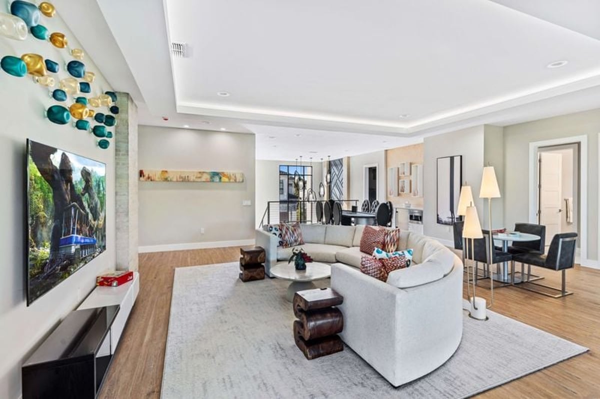 Paradise Palisade Estate