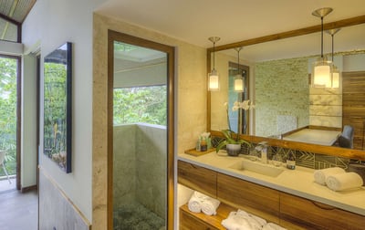 Luxury Villa Photo #26