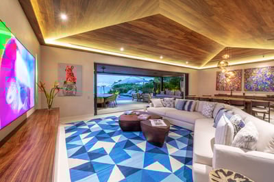 Luxury Villa Photo #28