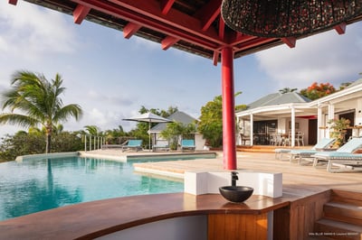 Luxury Villa Photo #2