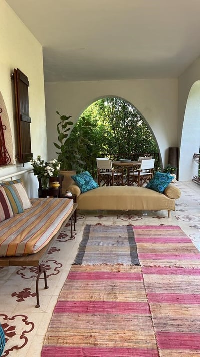 Luxury Villa Photo #36