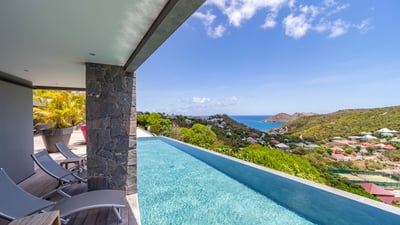 Luxury Villa Photo #7