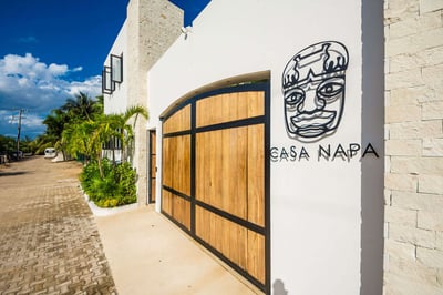 Luxury Villa Photo #8