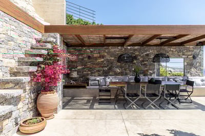 Luxury Villa Photo #15