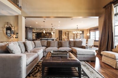 Luxury Villa Photo #7