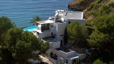 Luxury Villa Photo #14