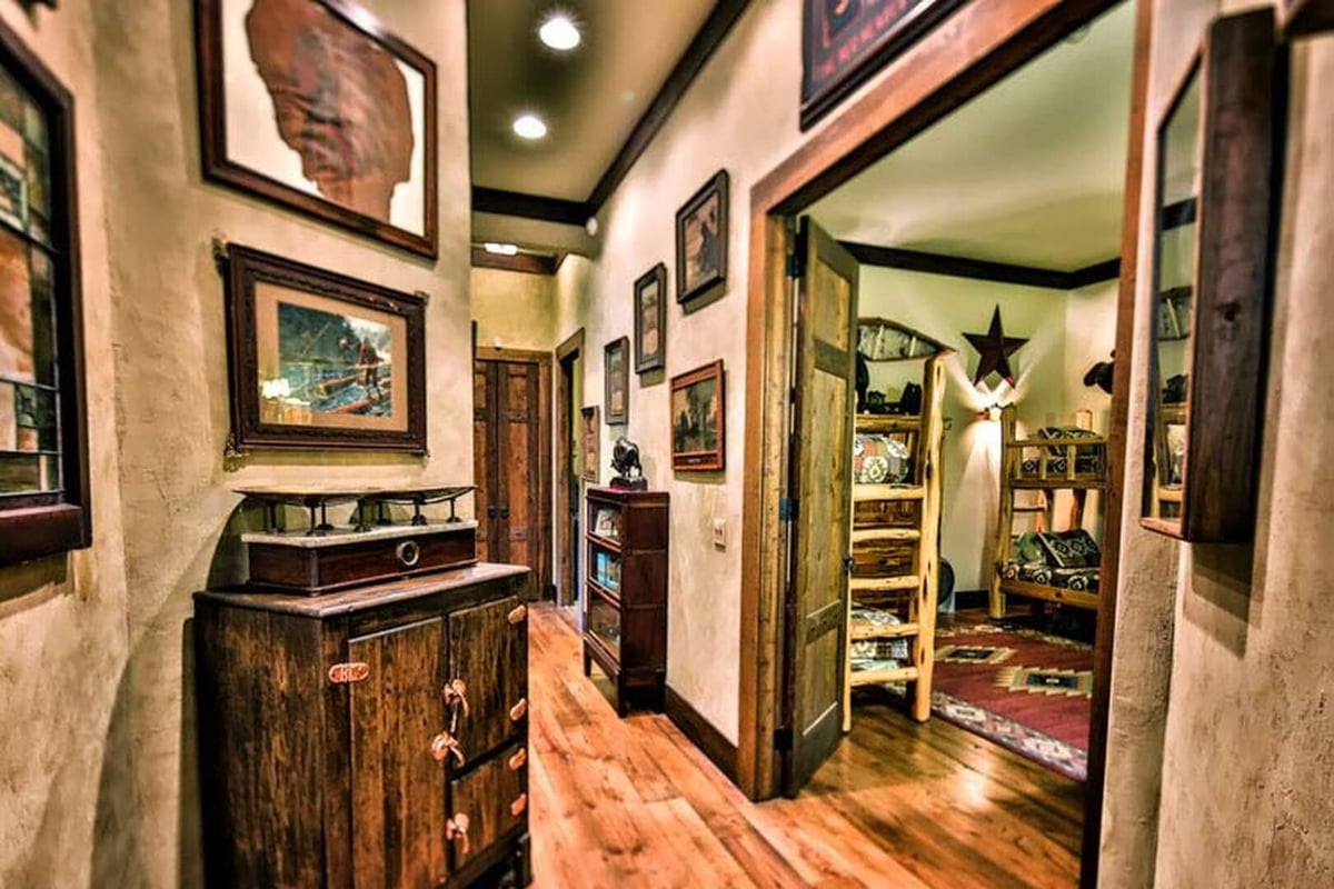 Forge Lake Lodge lodge rental - 20