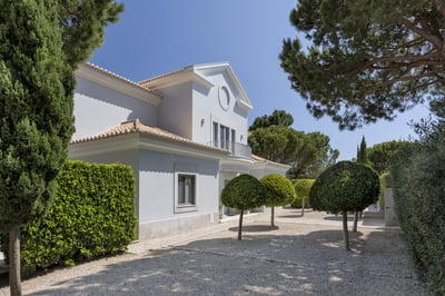 Luxury Villa Photo #22