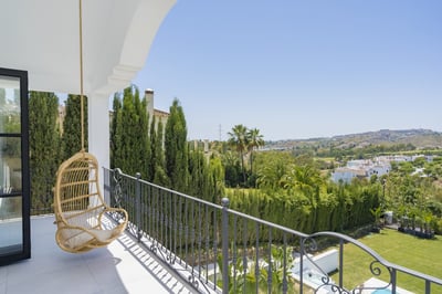 Luxury Villa Photo #7
