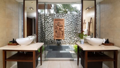 Luxury Villa Photo #16