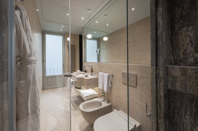 Luxury Villa Photo #10
