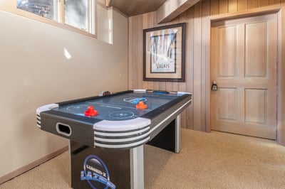 Luxury Villa Photo #30