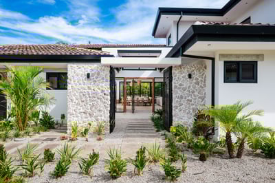 Luxury Villa Photo #11
