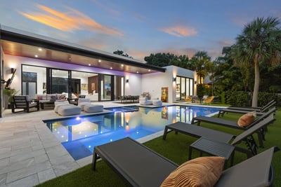 Luxury Villa Photo #15