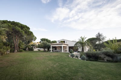 Luxury Villa Photo #14