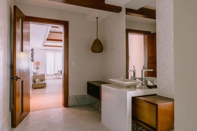 Luxury Villa Photo #46