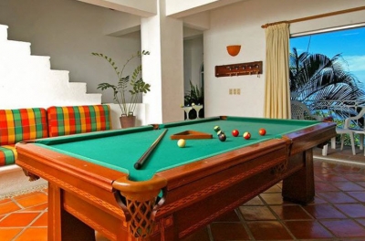 Luxury Villa Photo #12