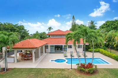 Luxury Villa Photo #2
