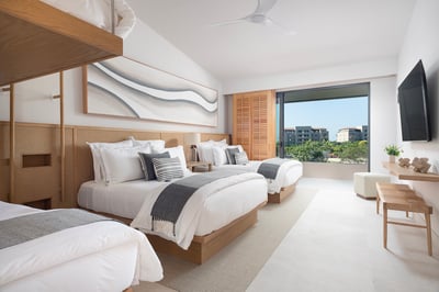 Luxury Villa Photo #23