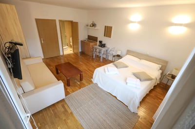 Luxury Villa Photo #35