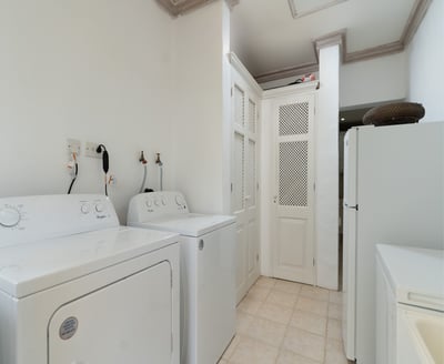 Luxury Villa Photo #18