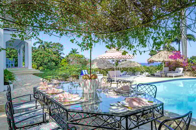 Luxury Villa Photo #7