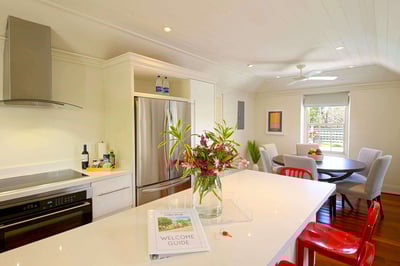 Luxury Villa Photo #4