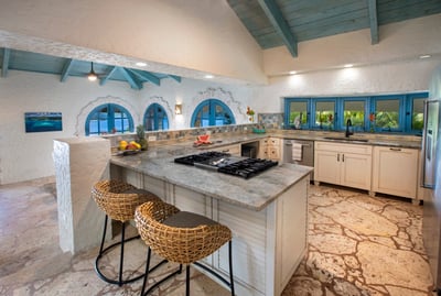 Luxury Villa Photo #27
