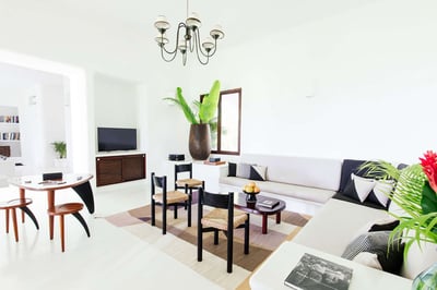 Luxury Villa Photo #26