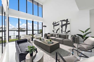 Luxury Villa Photo #15