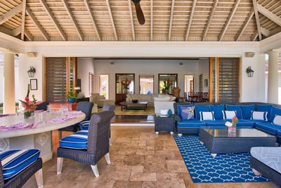Luxury Villa Photo #9