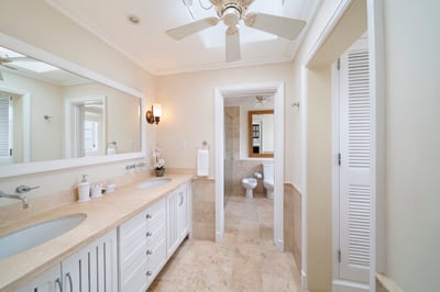 Luxury Villa Photo #24