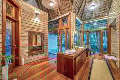 Luxury Villa Photo #31