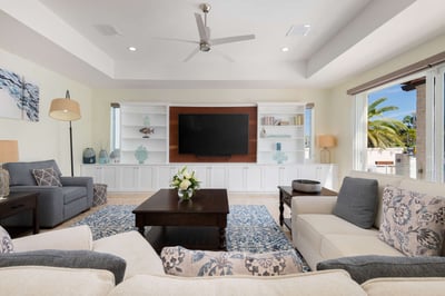 Luxury Villa Photo #20