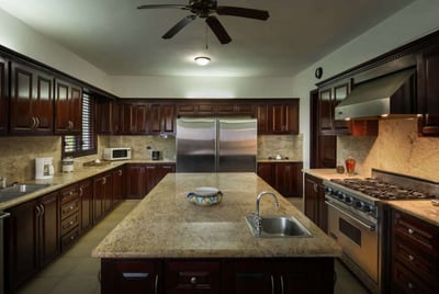Luxury Villa Photo #10