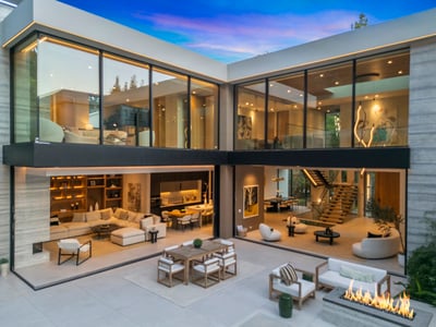 Luxury Villa Photo #9