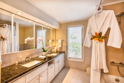 Luxury Villa Photo #33