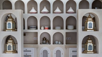 Kitchen & Dining Area