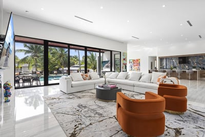 Luxury Villa Photo #19