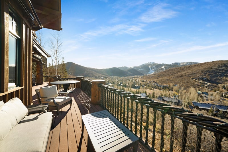 Timber Lodge at the Oaks